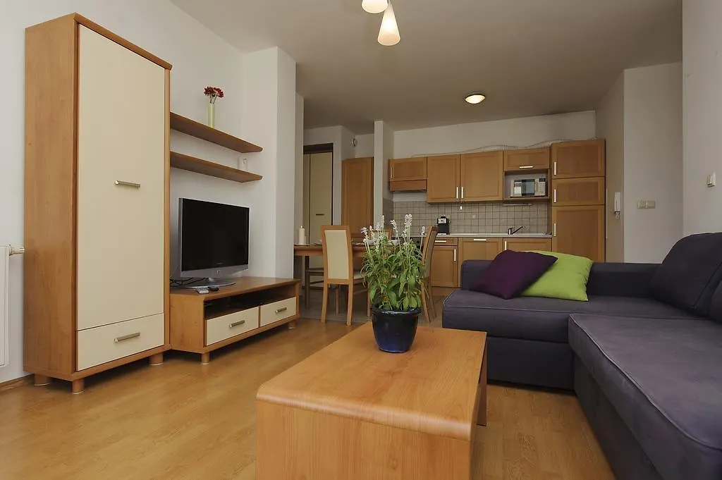 Rail Run Apartment Budapest