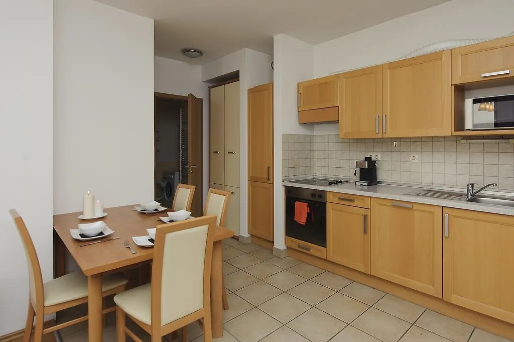 Rail Run Apartment Budapest
