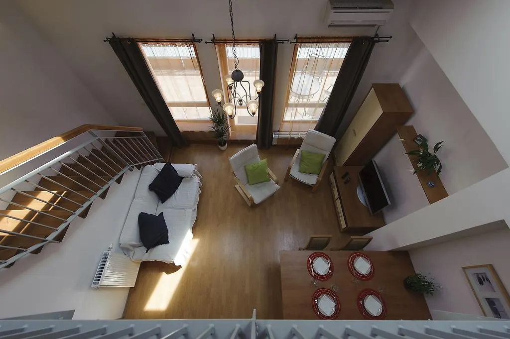 Rail Run Apartment Budapest