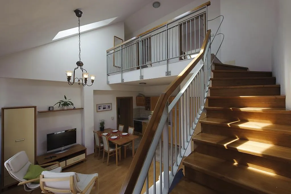 Rail Run Apartment Budapest
