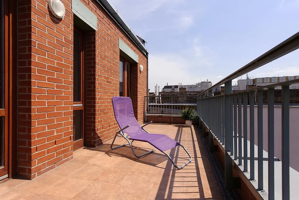 Rail Run Apartment Budapest 0*,  Hungary