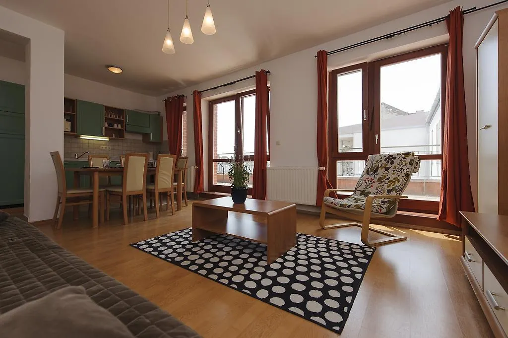 Rail Run Apartment Budapest